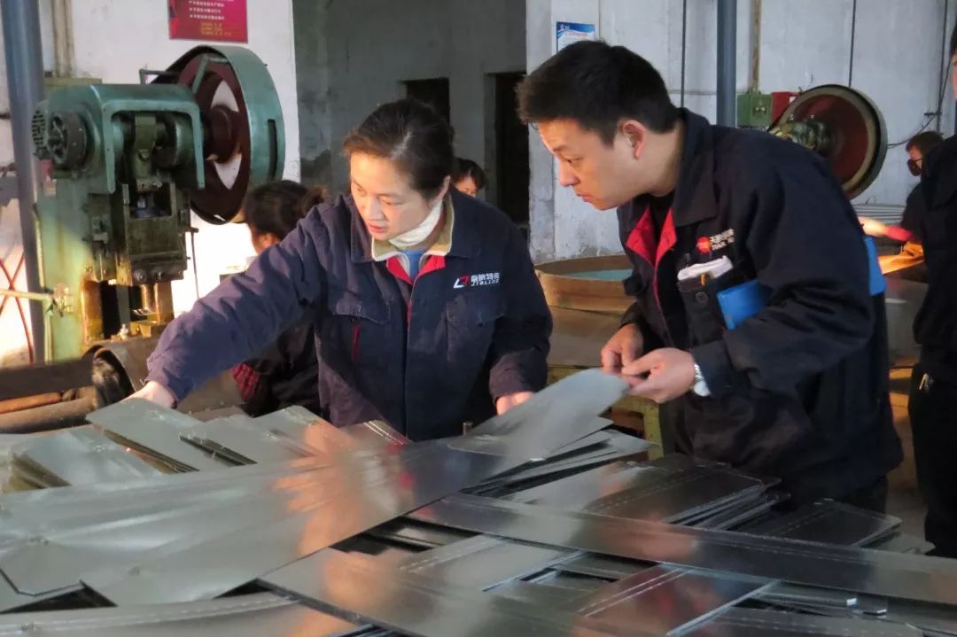 【打赢百日(rì)攻堅戰&lt;27&gt;】嘉陵特裝：把成本壓下(xià)去(qù)，把價值挖出來(lái)！