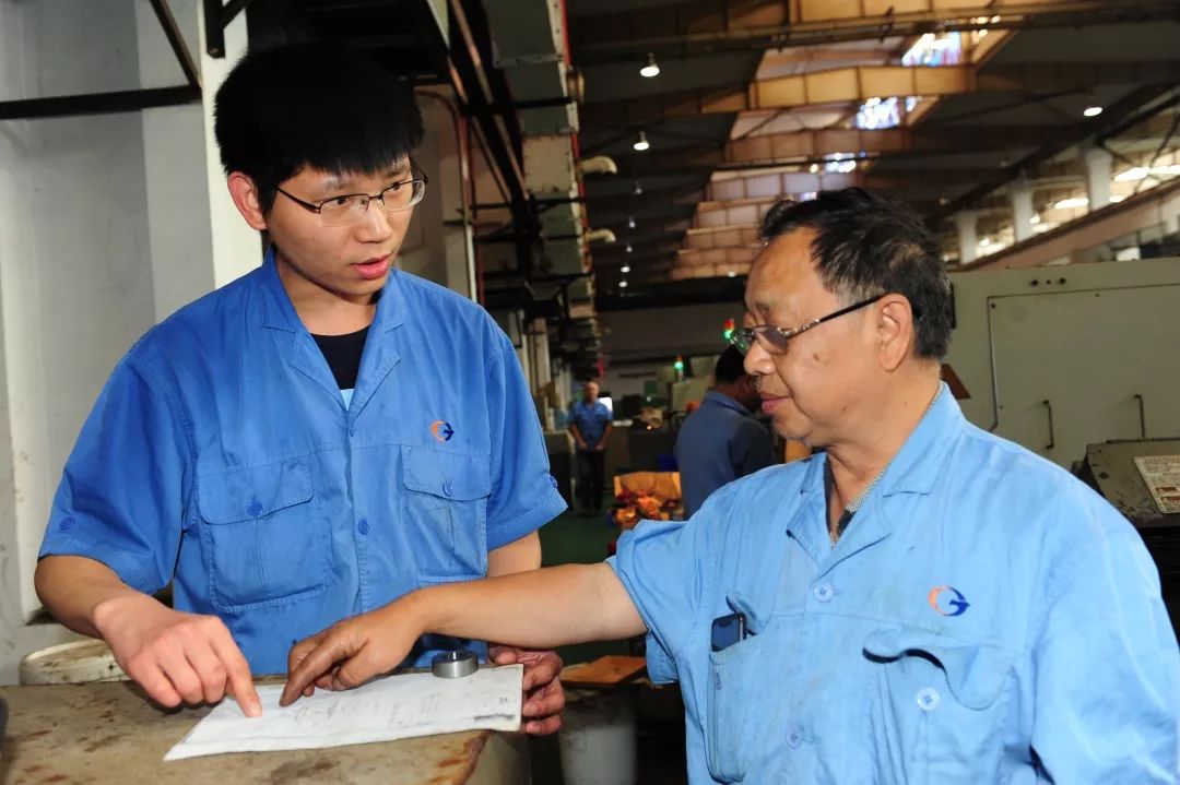 【打赢百日(rì)攻堅戰<17>】長(cháng)江電(diàn)工(gōng):念好(hǎo)四字“真經”   确保精準中的(de)