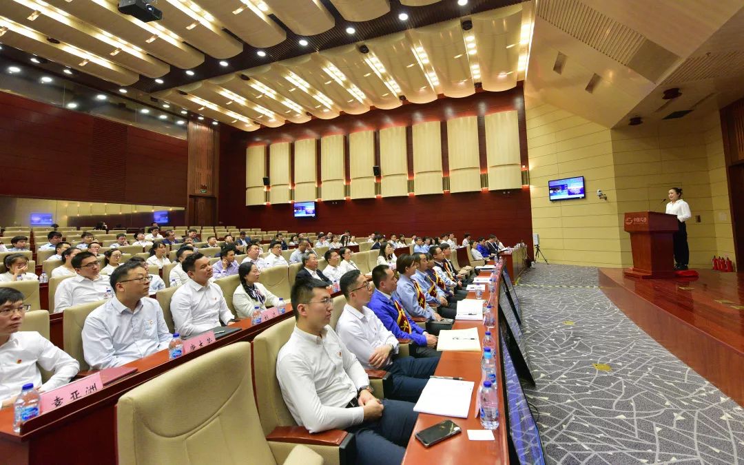 “兵(bīng)裝大(dà)講堂”開(kāi)講啦