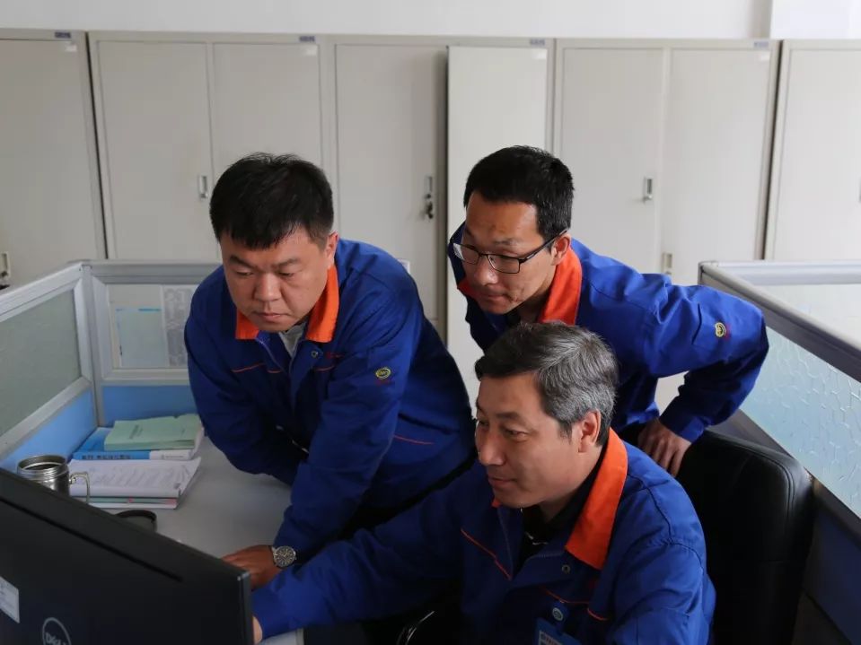 【最美(měi)兵(bīng)裝人(rén)&lt;26&gt;】“填空(kōng)題”滿分(fēn)！北(běi)方工(gōng)具李玉民(mín)填補了(le)多(duō)項國(guó)內(nèi)特品空(kōng)白(bái)